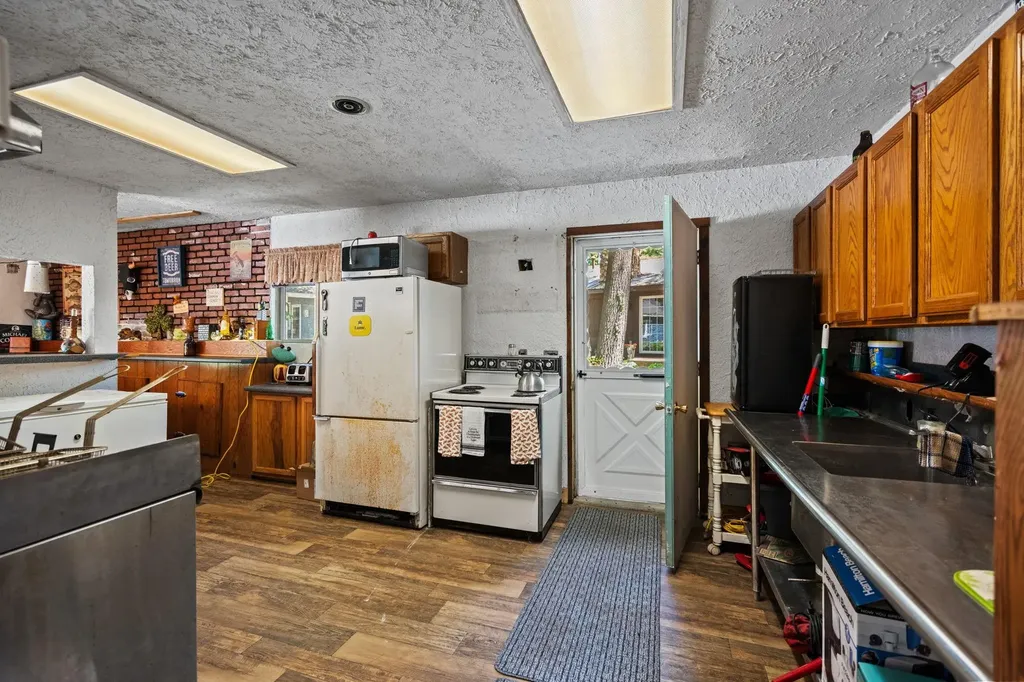 5596 NE Rita Drive Coldsprings Township MI 49646