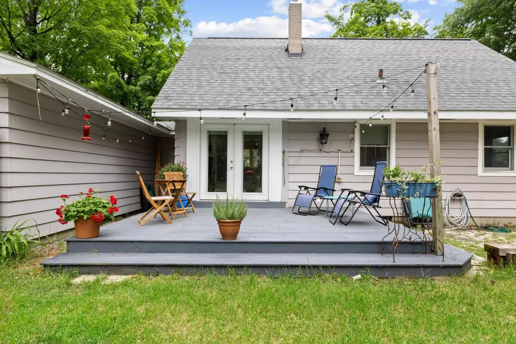 9055 Homestead Road Benzonia Township MI 49616