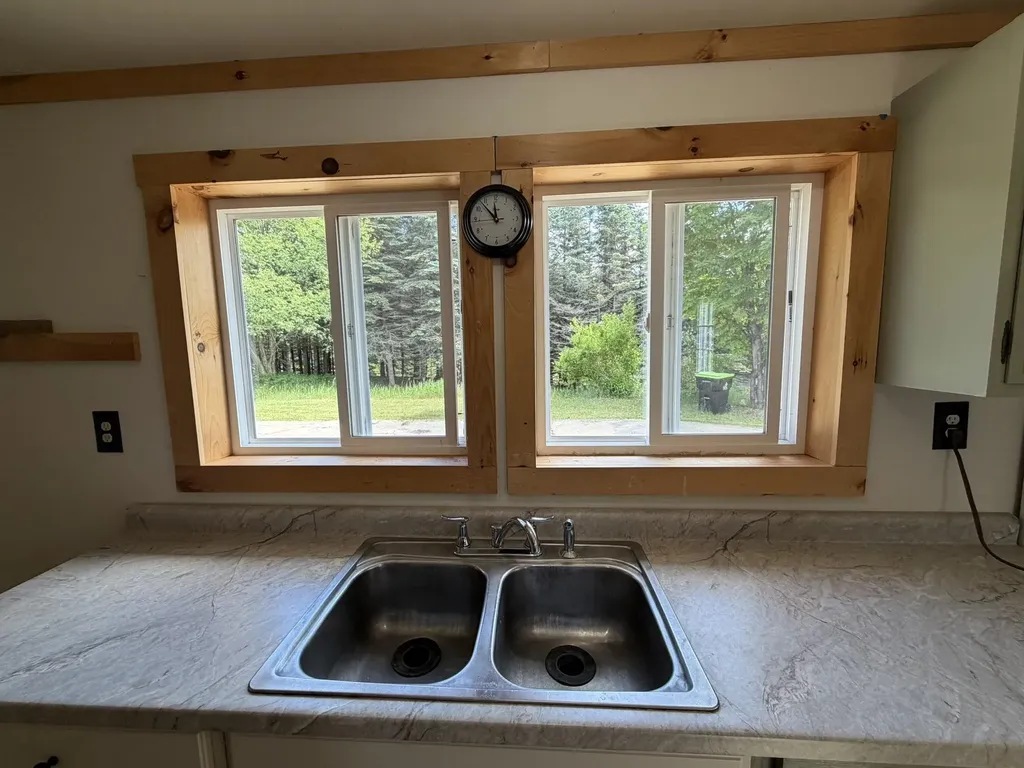 6855 W Sharon Road, SW Springfield Township MI 49633