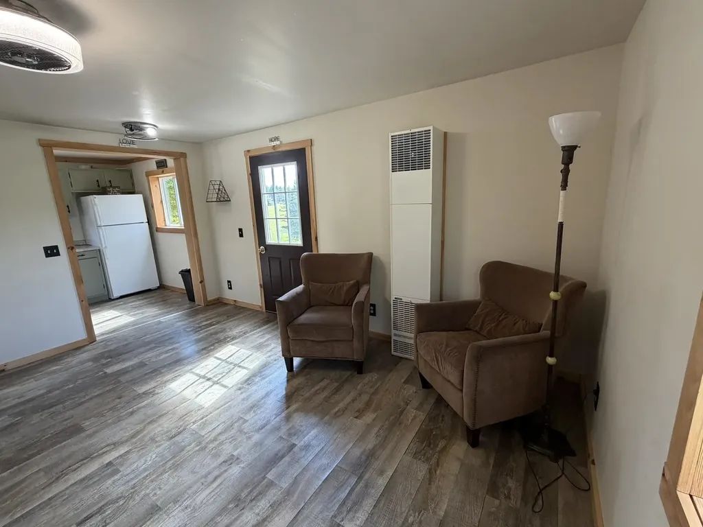 6855 W Sharon Road, SW Springfield Township MI 49633