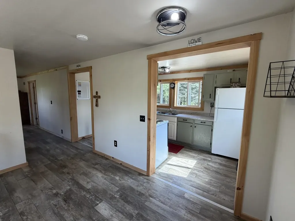 6855 W Sharon Road, SW Springfield Township MI 49633