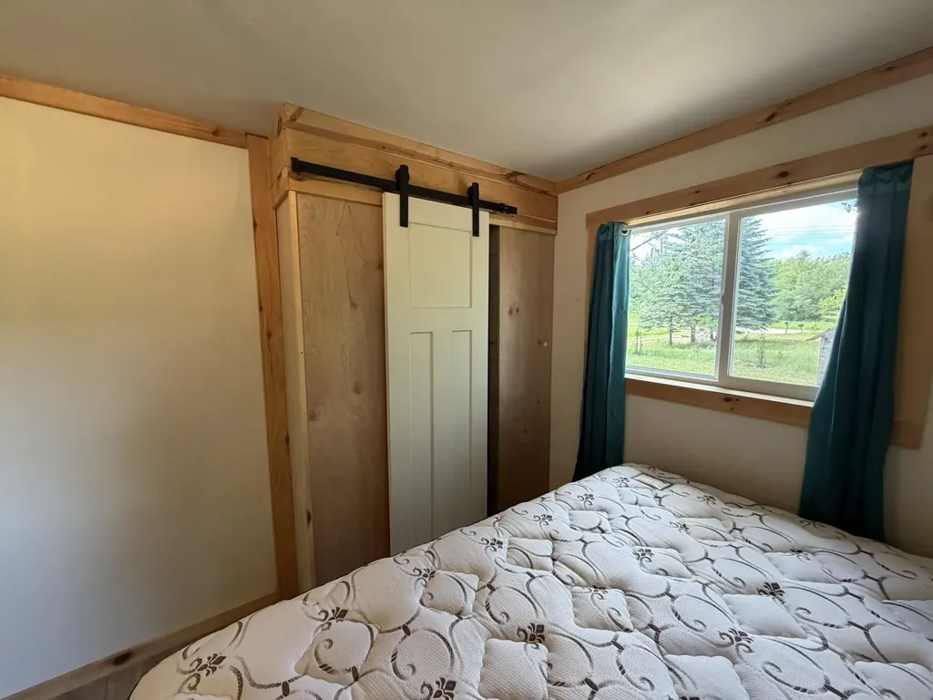 6855 W Sharon Road, SW Springfield Township MI 49633