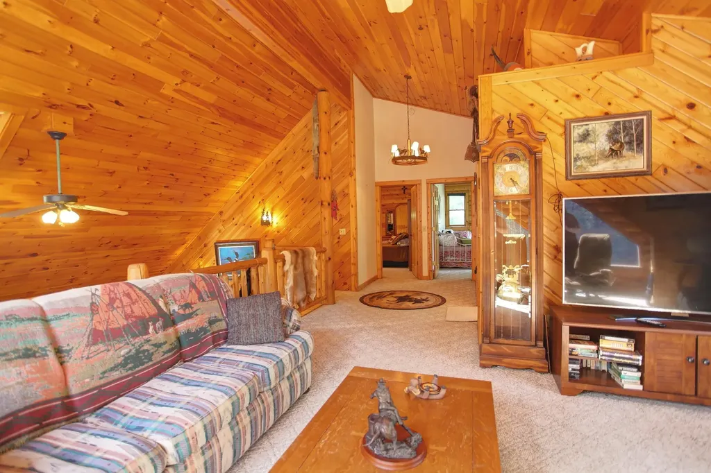 8100 Hodge Road Fife Lake Township MI 49649