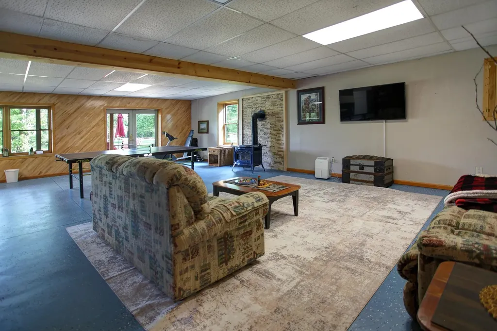 8100 Hodge Road Fife Lake Township MI 49649