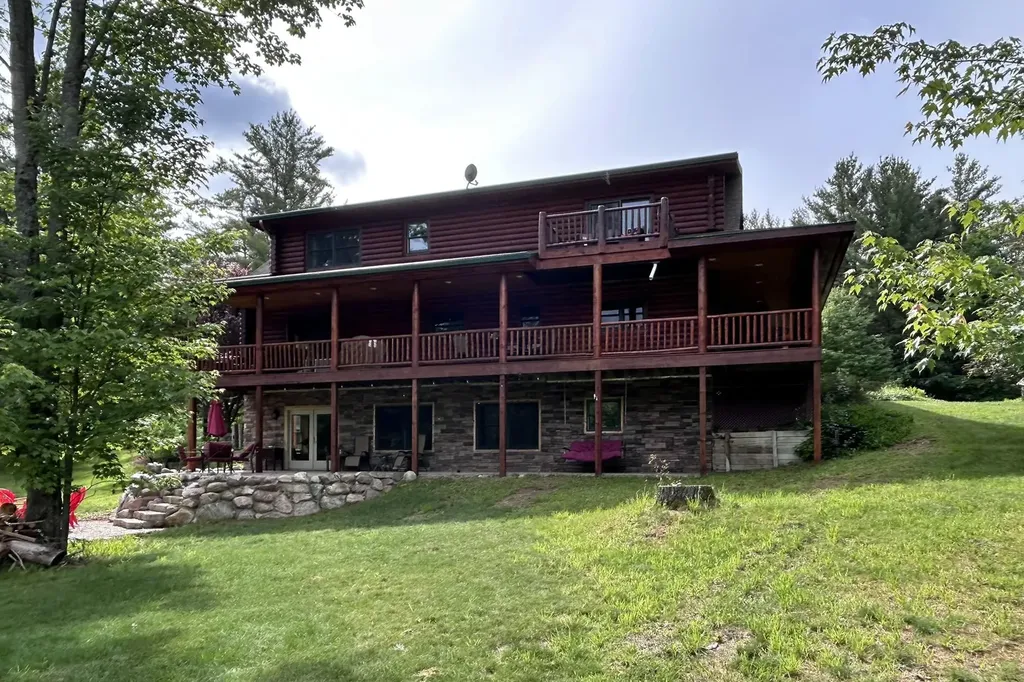 8100 Hodge Road Fife Lake Township MI 49649