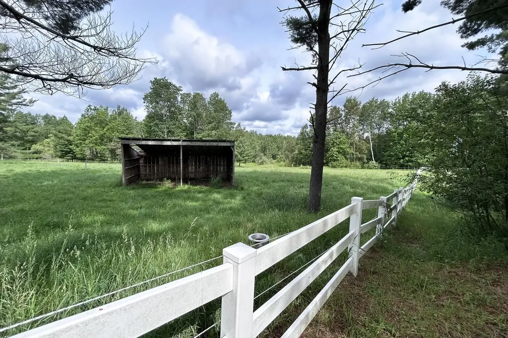 8100 Hodge Road Fife Lake Township MI 49649