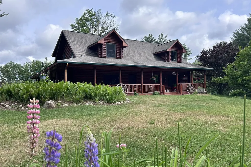 8100 Hodge Road Fife Lake Township MI 49649