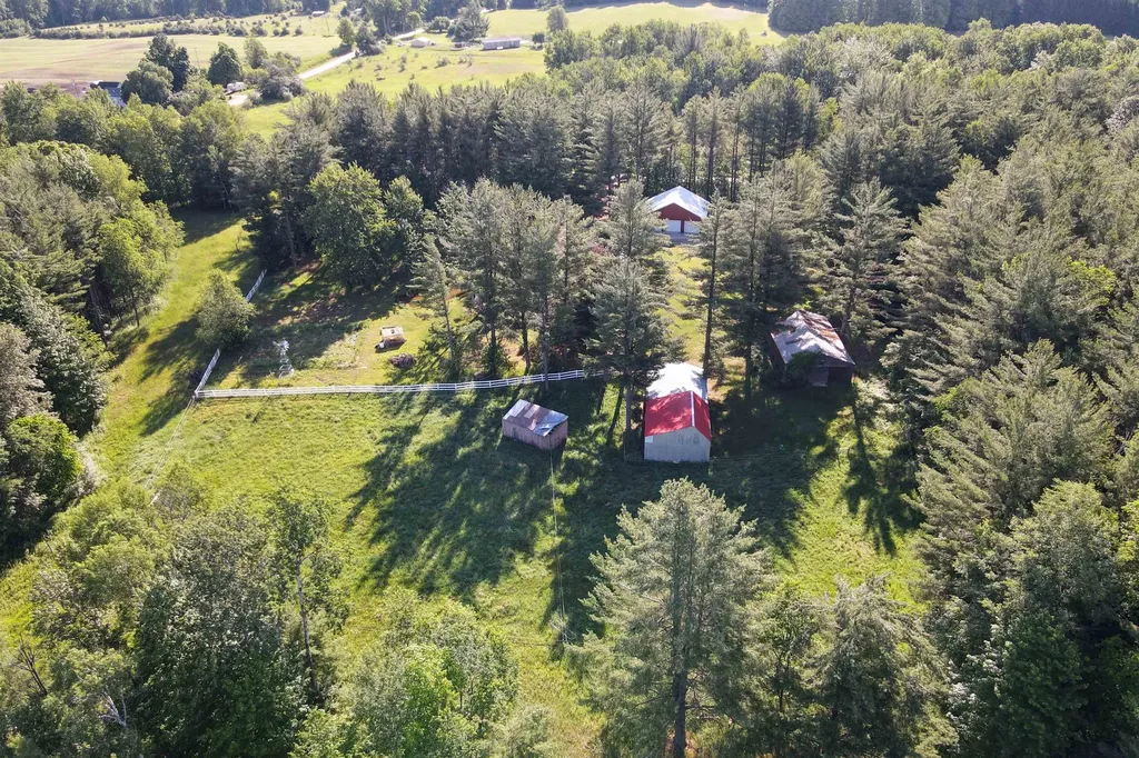 8100 Hodge Road Fife Lake Township MI 49649