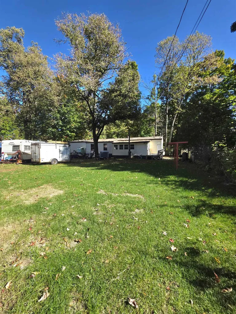 2822 W Ironwood Drive Blair Township MI 49685