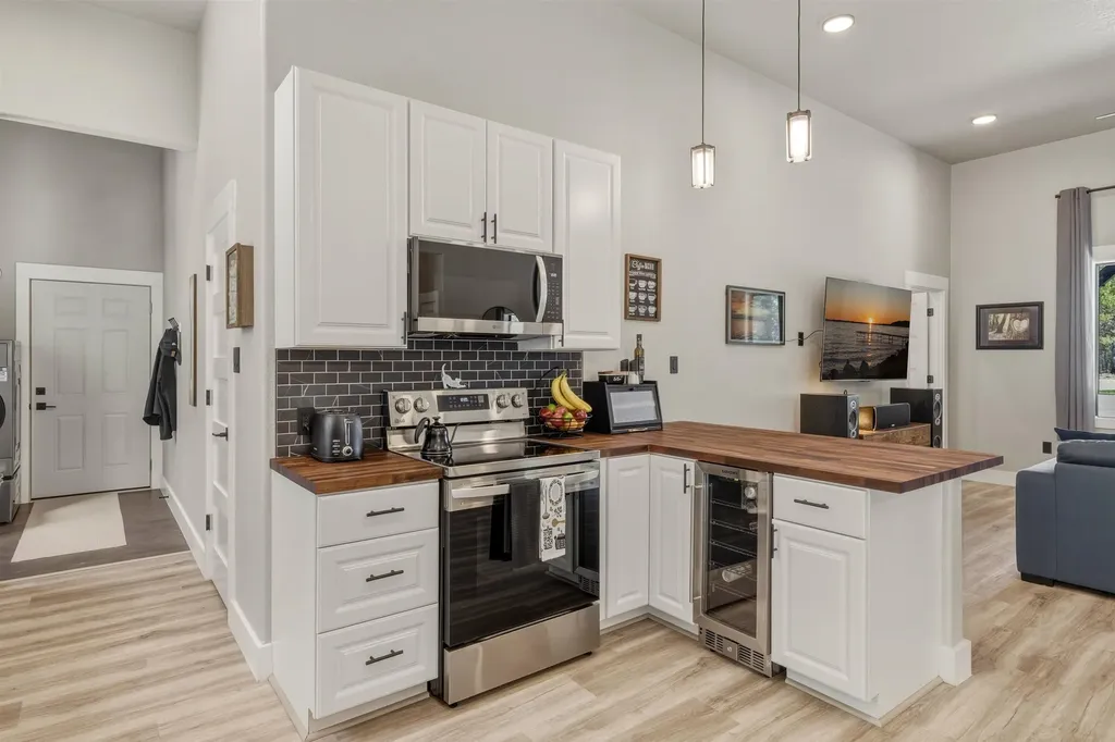 7980+ Springwater Drive Clearwater Township MI 49676