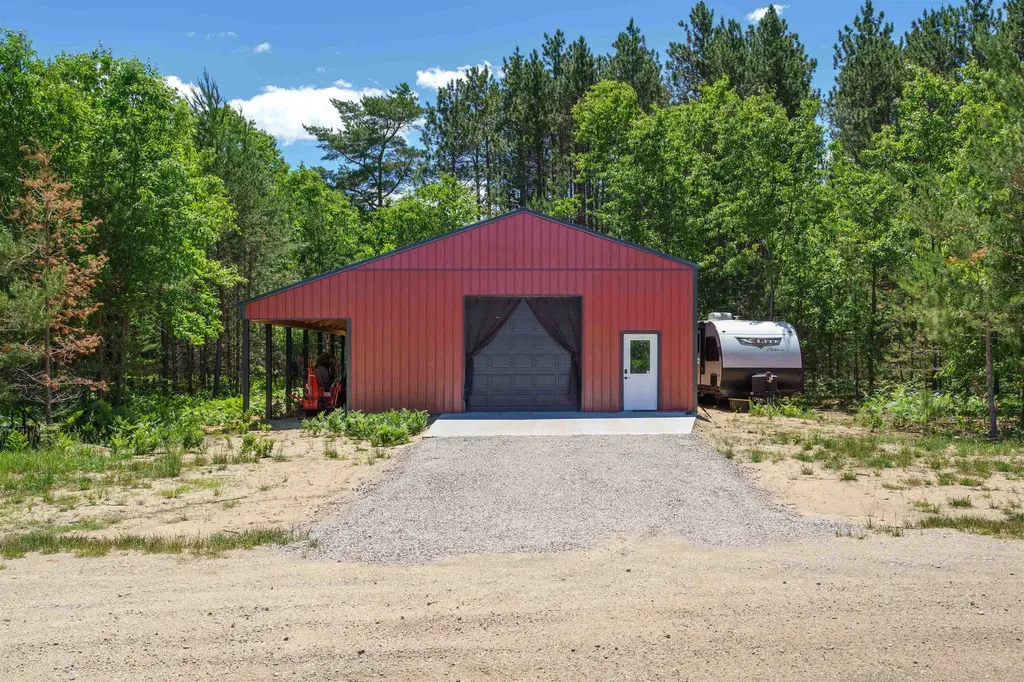 7980+ Springwater Drive Clearwater Township MI 49676