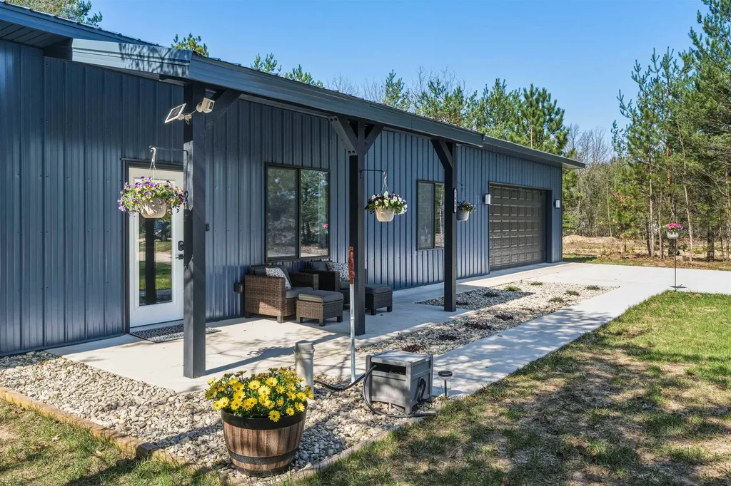 7980+ Springwater Drive Clearwater Township MI 49676