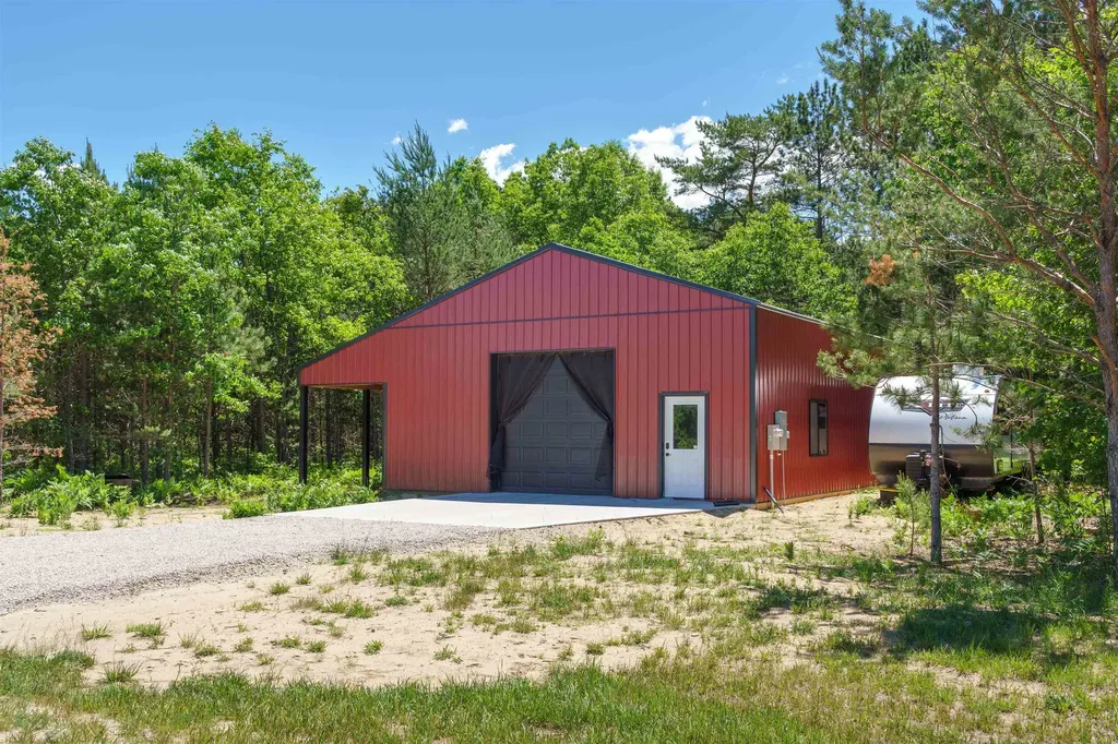 7980+ Springwater Drive Clearwater Township MI 49676