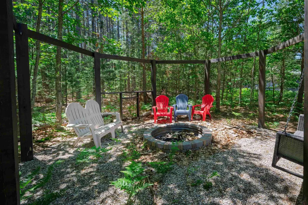7980+ Springwater Drive Clearwater Township MI 49676