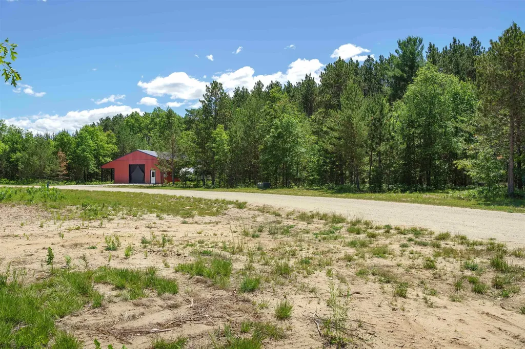 7980+ Springwater Drive Clearwater Township MI 49676