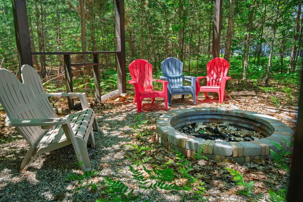 7980+ Springwater Drive Clearwater Township MI 49676