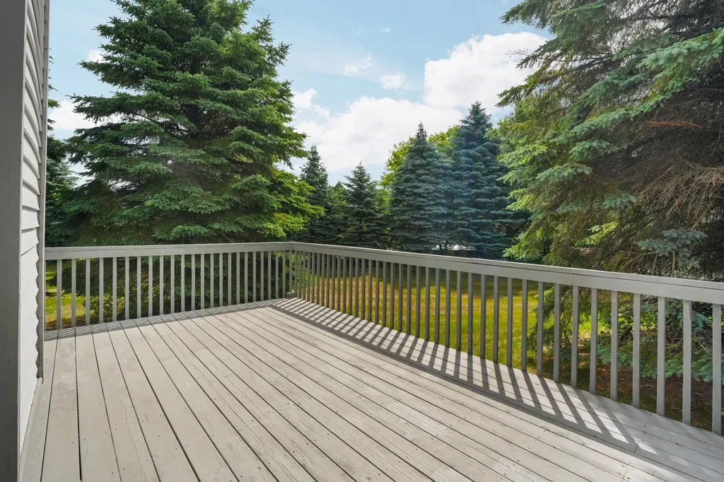 12016 S Elk Run Elmwood Charter Township MI 49684