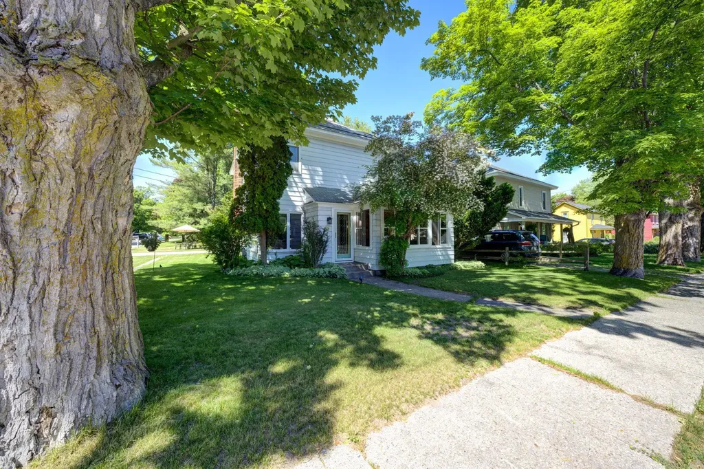 110 W Sixth Street Unknown City MI 49670