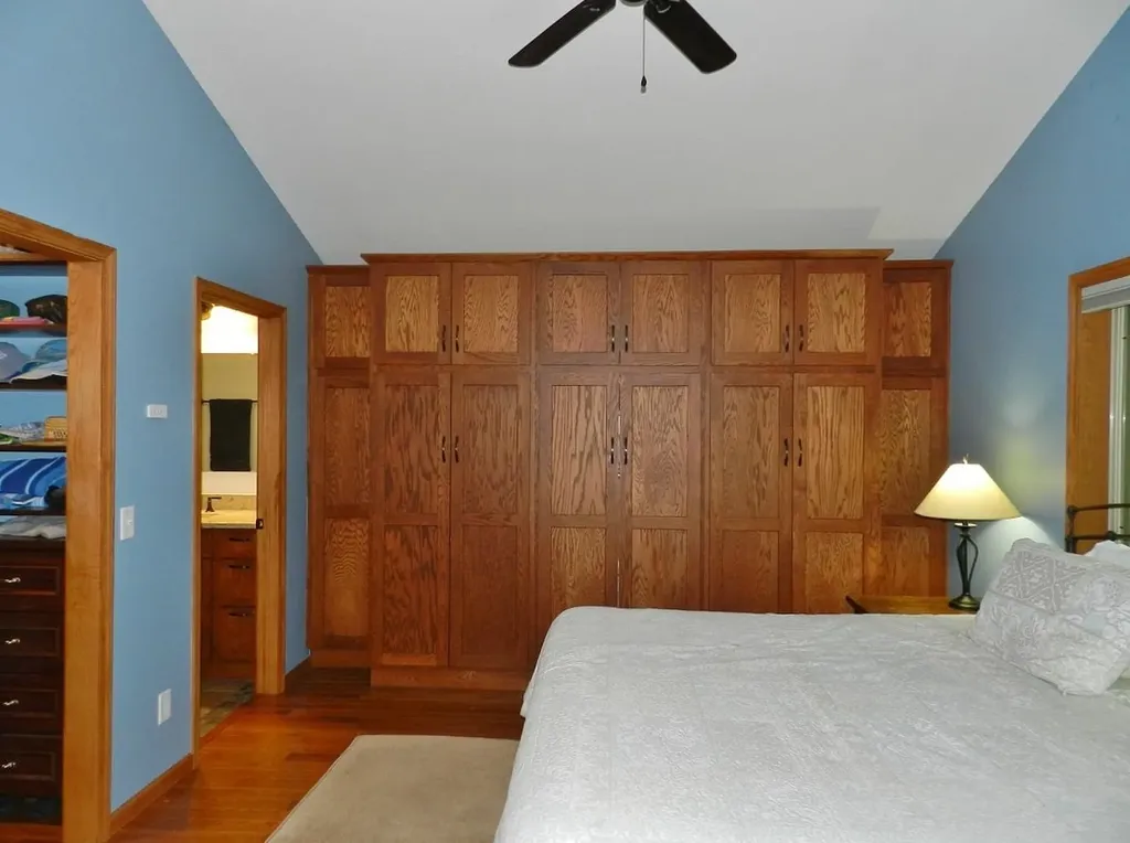 12055 S Woodwinds Circle Elmwood Charter Township MI 49684