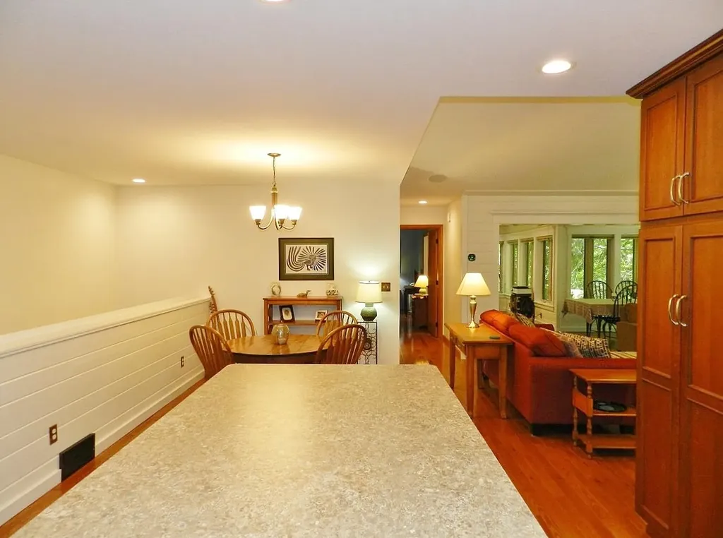 12055 S Woodwinds Circle Elmwood Charter Township MI 49684