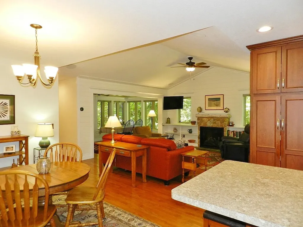 12055 S Woodwinds Circle Elmwood Charter Township MI 49684