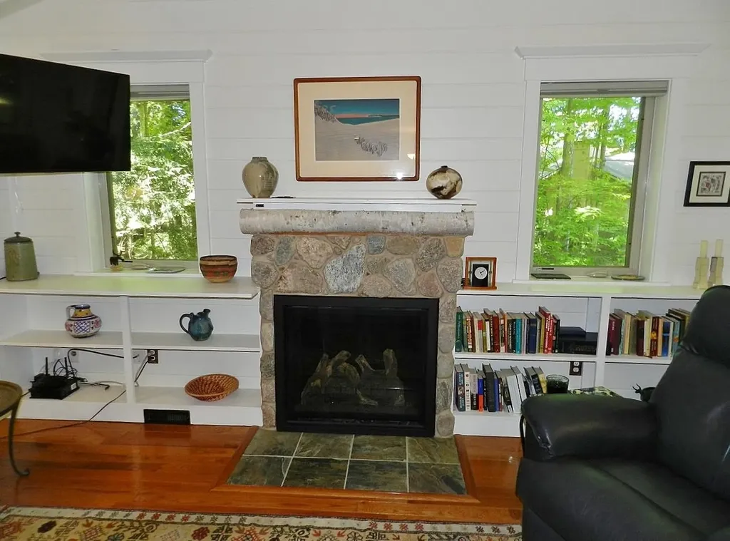12055 S Woodwinds Circle Elmwood Charter Township MI 49684
