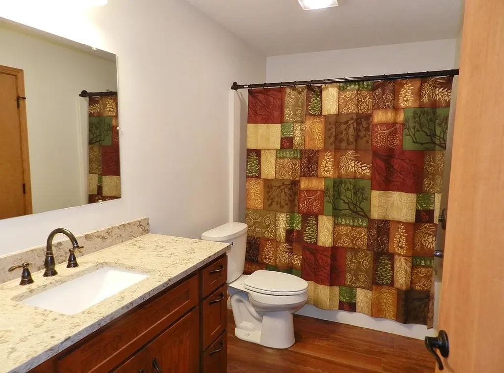 12055 S Woodwinds Circle Elmwood Charter Township MI 49684
