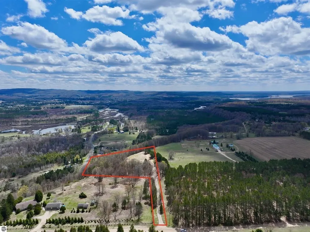0 W 12 1/2 Road Wexford Township MI 49668