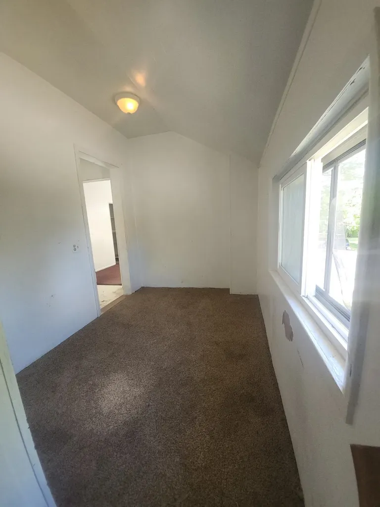 310 N Mountain Street Bay City City MI 48706