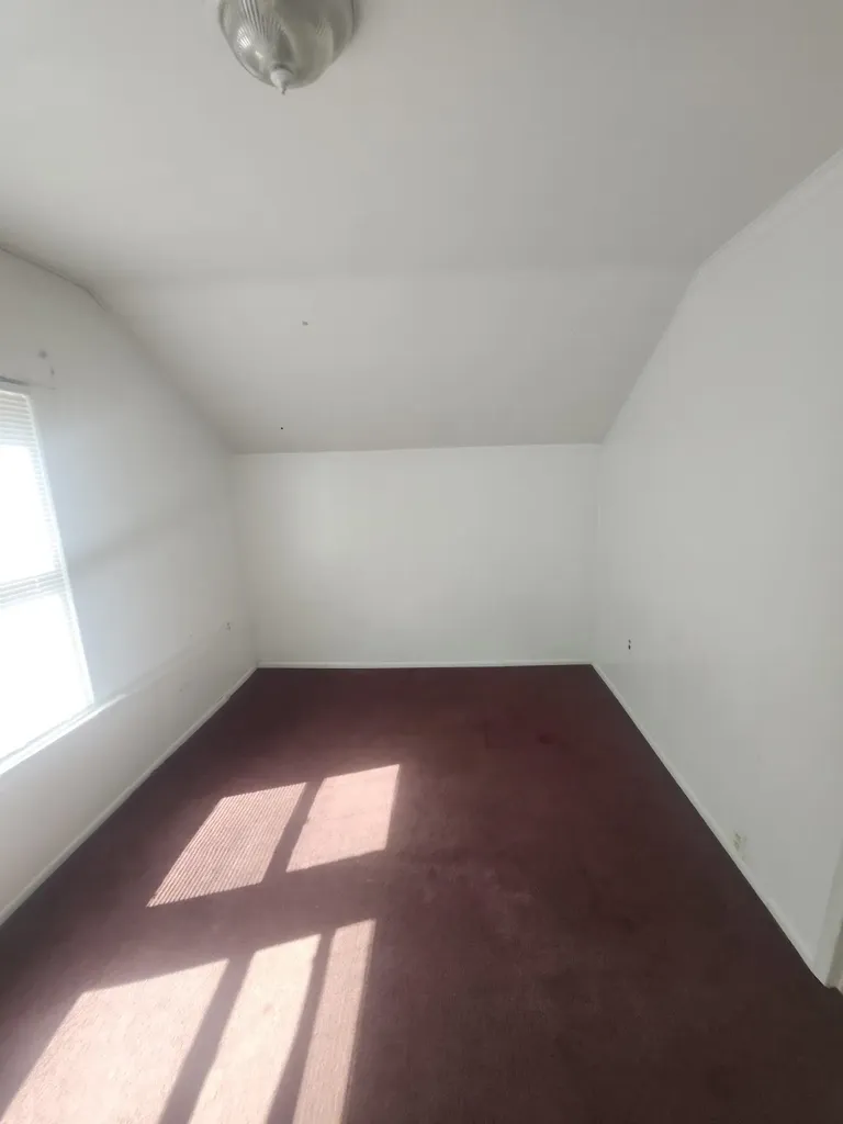 310 N Mountain Street Bay City City MI 48706