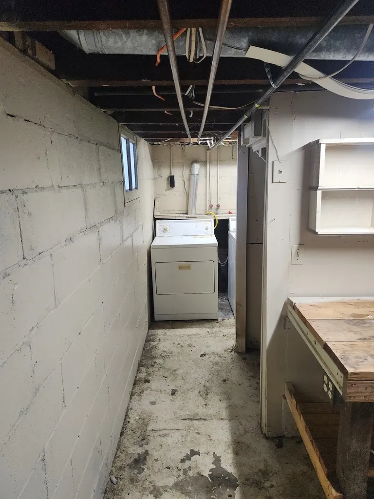 310 N Mountain Street Bay City City MI 48706