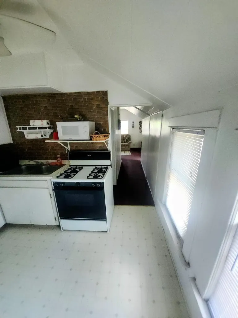 310 N Mountain Street Bay City City MI 48706
