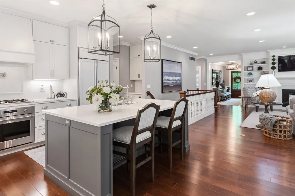 10758 Shrewbury Street Traverse City City MI 49684