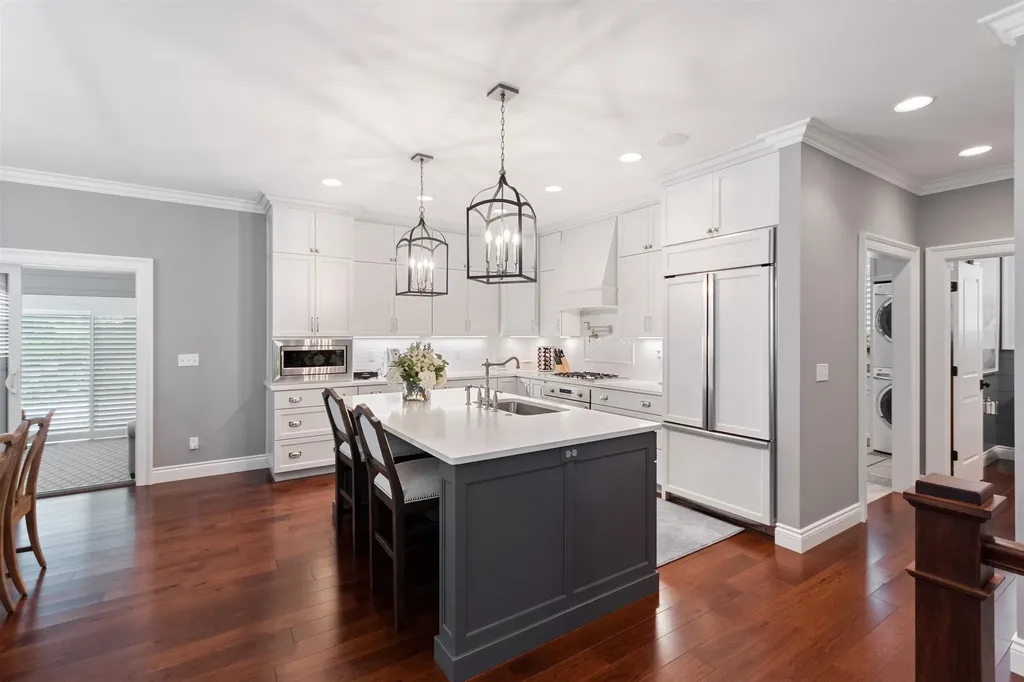 10758 Shrewbury Street Traverse City City MI 49684