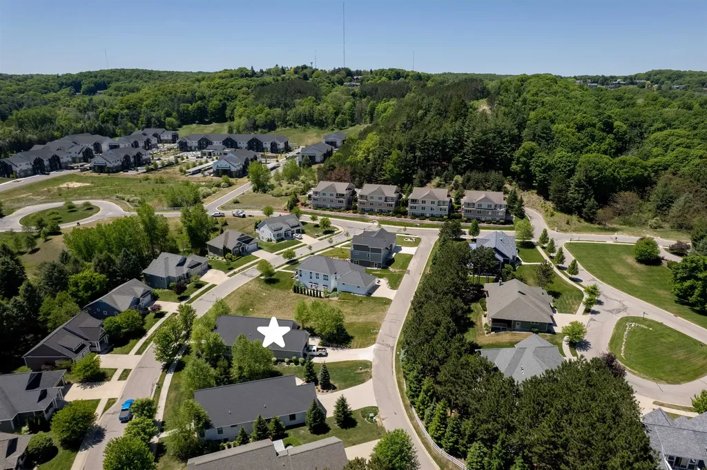 10758 Shrewbury Street Traverse City City MI 49684
