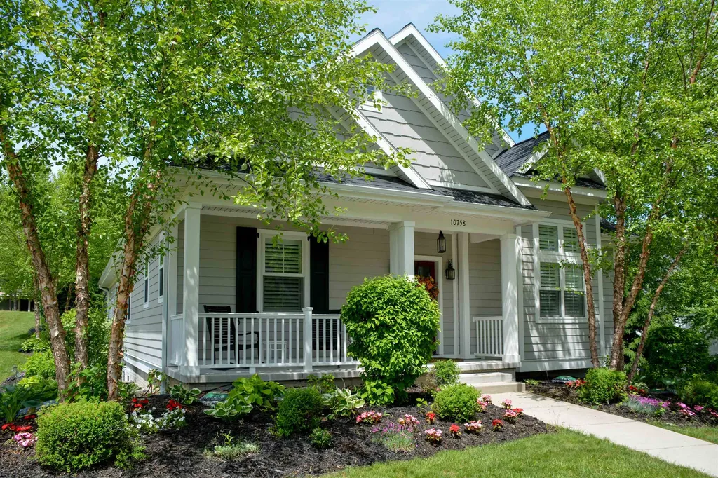 10758 Shrewbury Street Traverse City City MI 49684