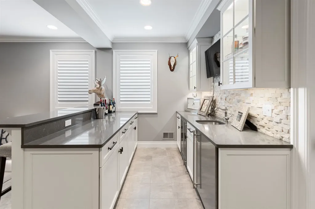 10758 Shrewbury Street Traverse City City MI 49684