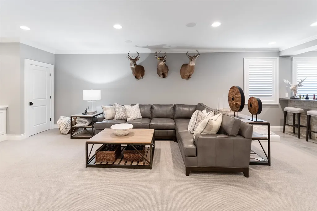 10758 Shrewbury Street Traverse City City MI 49684