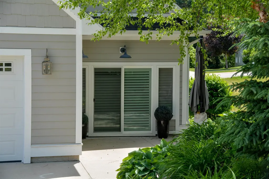 10758 Shrewbury Street Traverse City City MI 49684