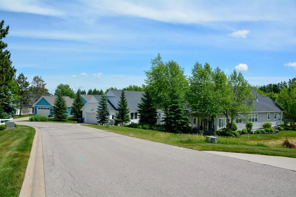 10758 Shrewbury Street Traverse City City MI 49684
