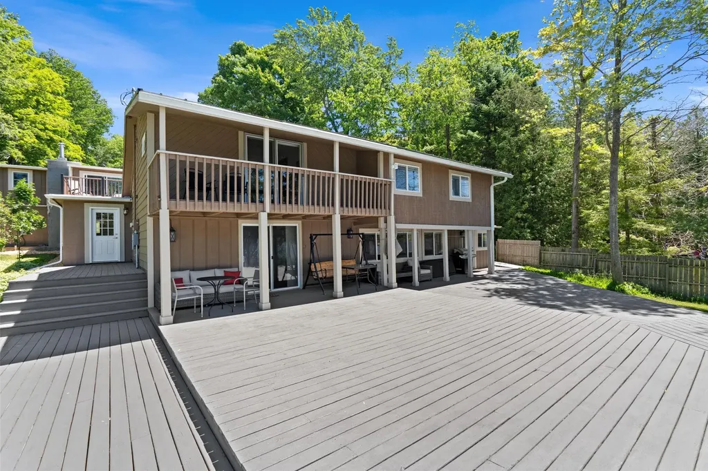 5541 Miles Road South Arm Township MI 49727
