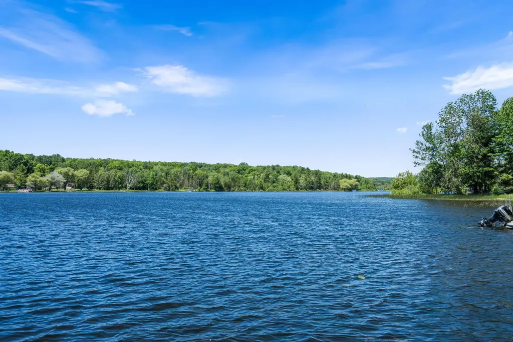 5541 Miles Road South Arm Township MI 49727