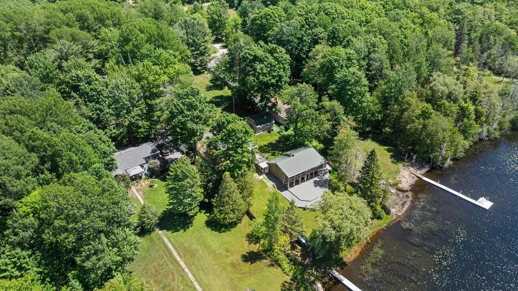 5541 Miles Road South Arm Township MI 49727