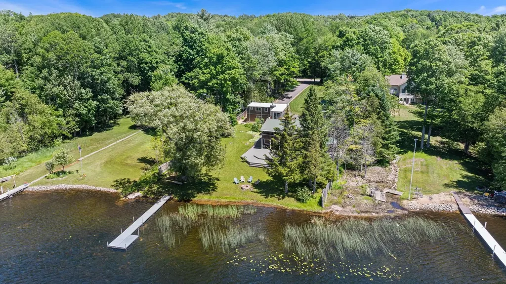 5541 Miles Road South Arm Township MI 49727