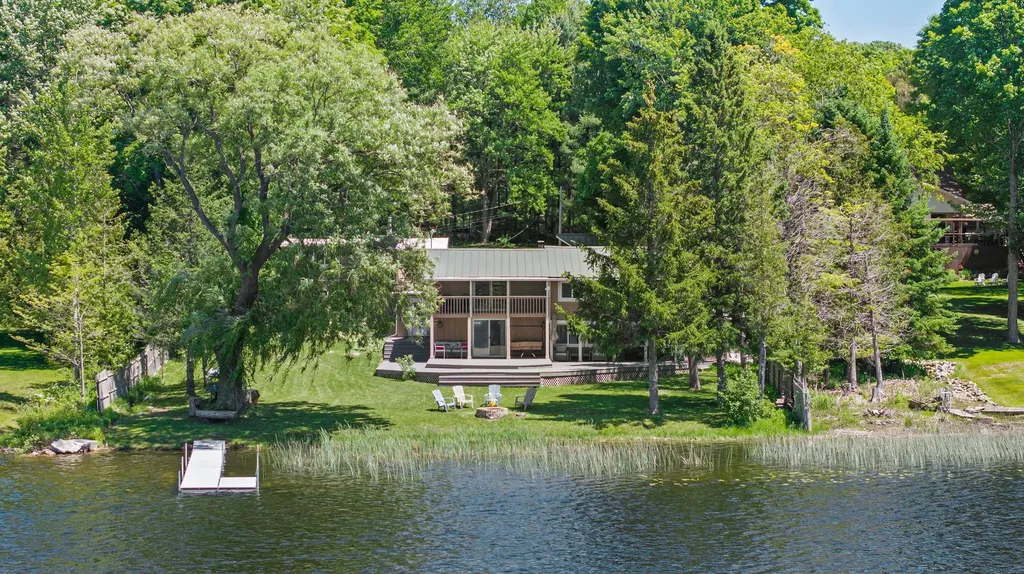 5541 Miles Road South Arm Township MI 49727