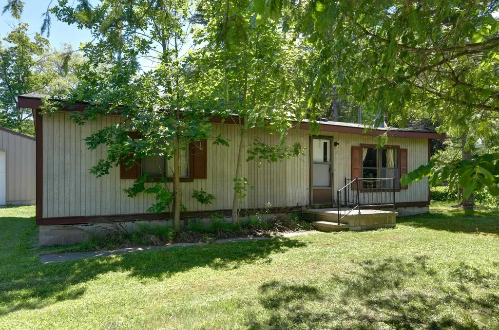2576 N Four Mile Road East Bay Township MI 49686