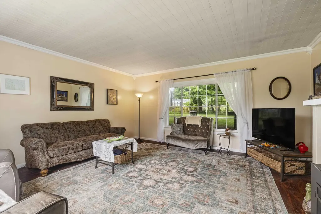 657 Crystal Avenue Crystal Lake Township MI 49635
