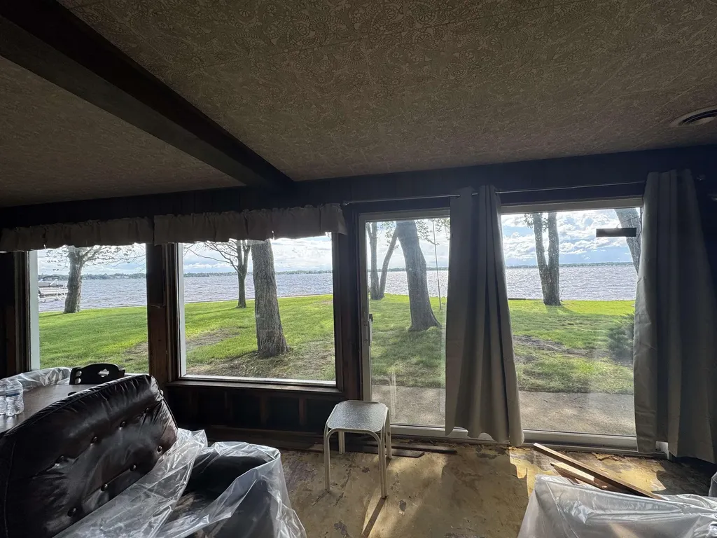 657 E Lake Mitchell Drive Cherry Grove Township MI 49601