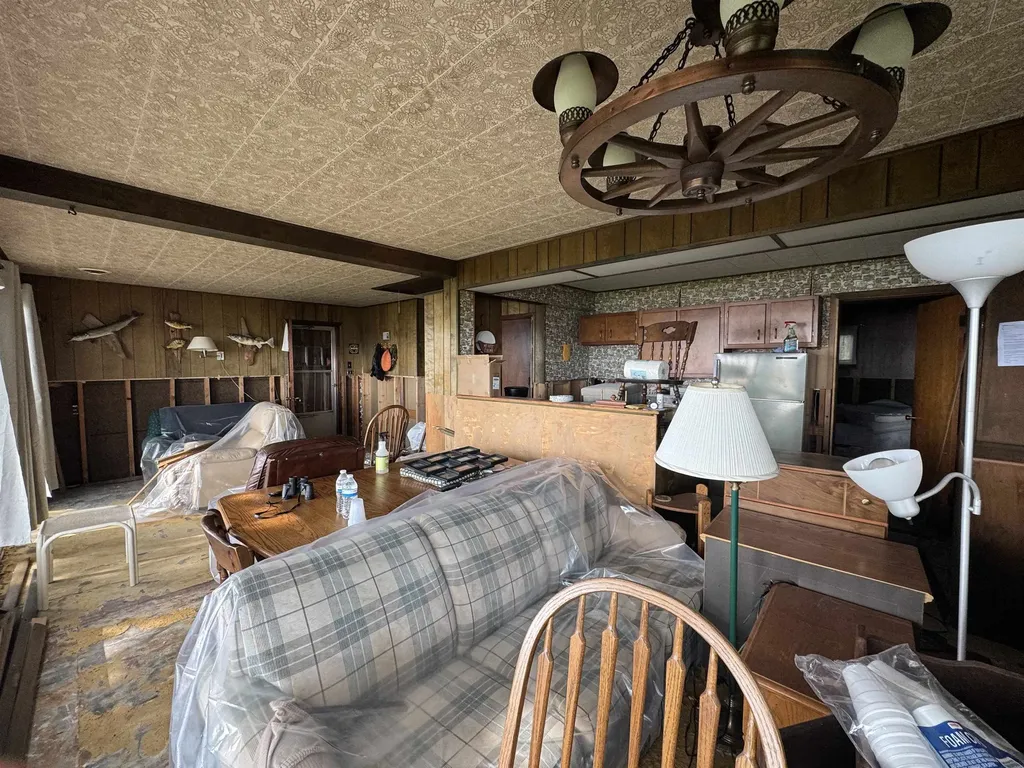 657 E Lake Mitchell Drive Cherry Grove Township MI 49601