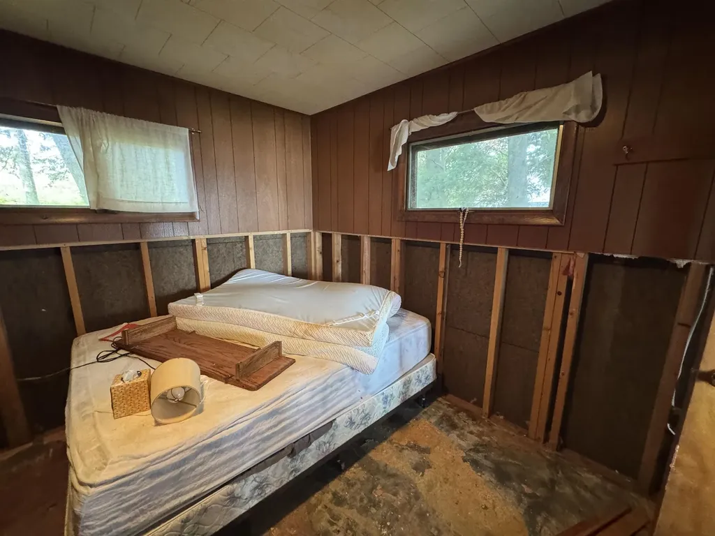 657 E Lake Mitchell Drive Cherry Grove Township MI 49601
